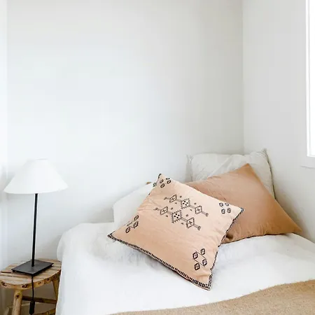 Southern Feel In Refurbished By Shore 度假居 *